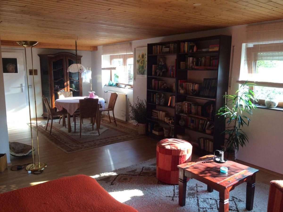 Schones Zimmer In Gimmeldingen/ Konigsbach Neustadt an der Weinstraße Eksteriør billede